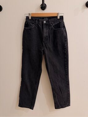 White Fox Black High-Rise Ankle Cut Jeans